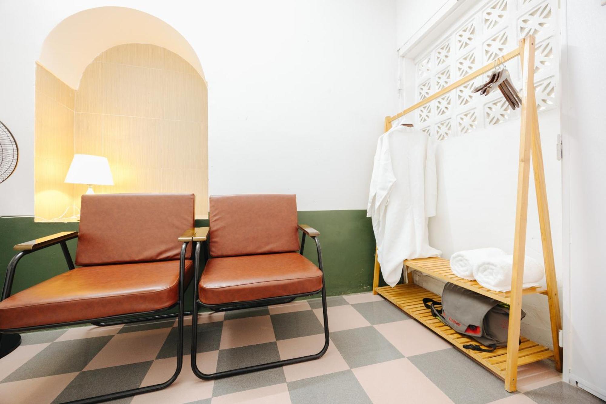 Homestay And Eggcoffee Central Hanoi Old Quarter Ngoại thất bức ảnh