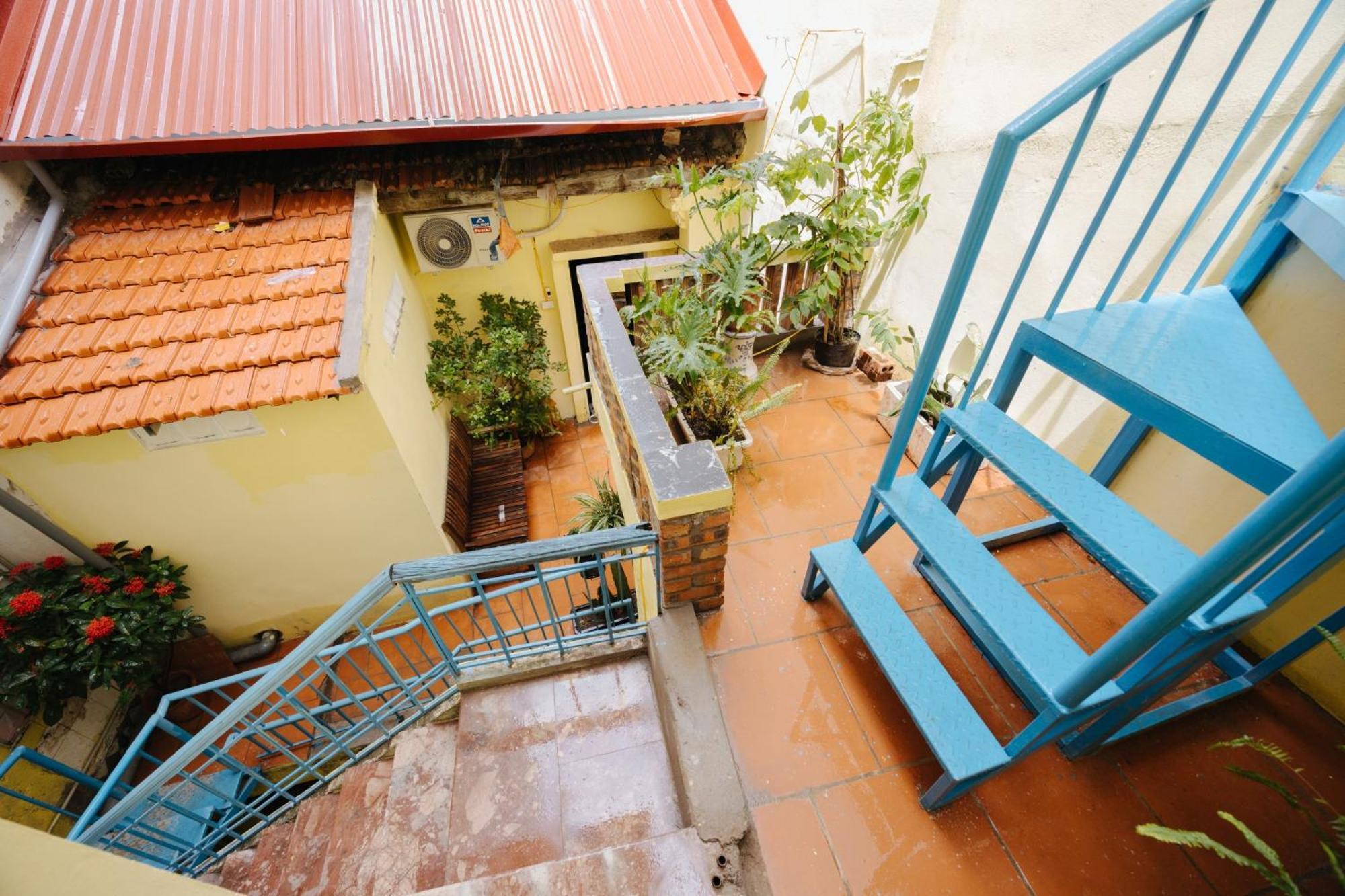 Homestay And Eggcoffee Central Hanoi Old Quarter Ngoại thất bức ảnh